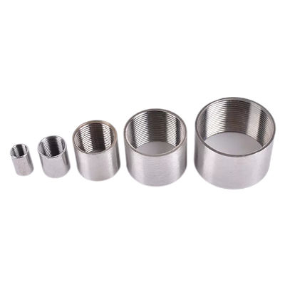 Couplings de tuyaux en acier inoxydable 304 avec adaptateur de connecteur de coupleur féminin de 3/4 "x 3/4"
