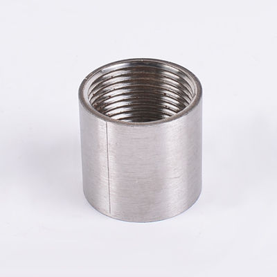 Couplings de tuyaux en acier inoxydable sanitaire 201 304 pour les milieux d'eau