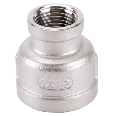 Pipe coulée à filetage féminin en acier inoxydable 304 NPT équipée d'un code hexagonal/tête ronde