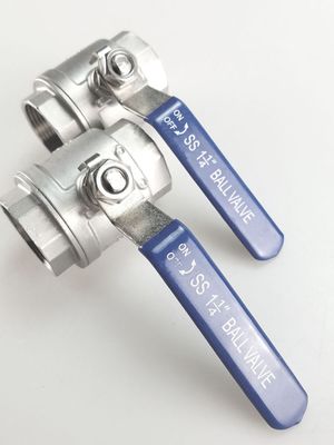 Le code de tête ronde sans soudure en acier inoxydable 201 Ballon de fer Femme soupape à bille filetée DN8